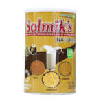 Imagen del producto Solmik's Natural, un preparado en polvo para elaborar bebidas a base de proteínas vegetales. El envase de 500 g destaca ingredientes como soya, cebada y chocho, todos 100% naturales. Ideal para quienes buscan alternativas saludables y nutritivas en su dieta.