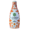 Botella de bebida probiótica Vita Biosa sabor naranja. El envase destaca por su diseño atractivo con motivos naturales en color naranja y verde. Contiene 500 ml y está diseñada para promover la salud intestinal y el bienestar general. Ideal para quienes buscan opciones saludables y refrescantes.