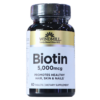 Suplemento de biotina Windmill de 5000 mcg en frasco de 60 tabletas. Promueve un cabello, piel y uñas saludables. Ideal para quienes buscan mejorar su belleza y bienestar general. Suplemento dietético de alta calidad.