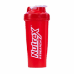 Botella de mezclado Nutrex Research en color rojo, ideal para preparar batidos de proteínas y suplementos nutricionales. Diseño ergonómico y tapa a prueba de fugas, perfecta para llevar al gimnasio o durante actividades deportivas.