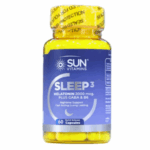 Suplemento de melatonina Sleep 3 de Sun Vitamins, que contiene 2000 mcg de melatonina junto con CABA y vitamina B6. Este producto está diseñado para apoyar un sueño reparador y mejorar la calidad del descanso nocturno. Presentado en un frasco de 60 cápsulas de liberación prolongada, es ideal para quienes buscan una solución natural para problemas de insomnio y trastornos del sueño.