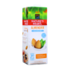 Leche de almendra Nature's Heart sin azúcar en envase de 946 ml. Producto bajo en calorías, con solo 30 kcal por porción. Ideal para quienes buscan alternativas saludables y nutritivas. Perfecta para batidos, café o como complemento en dietas equilibradas.
