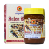 Frasco de jalea real de 300 gramos de Laboratorios La Melifera, presentado en un envase de color marrón con tapa amarilla. La jalea real es un nutracéutico reconocido por sus propiedades beneficiosas para la salud. La caja que lo acompaña incluye imágenes de abejas y panales, destacando su origen natural y calidad. Ideal para quienes buscan mejorar su bienestar general.