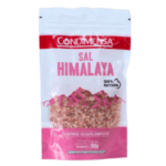 Paquete de sal del Himalaya de 200 gramos de la marca Condimentsa. Este producto es 100% natural y contiene oligoelementos beneficiosos para la salud. Ideal para sazonar comidas y realzar sabores en la cocina. La sal del Himalaya es conocida por su color rosado y propiedades minerales, convirtiéndola en una opción popular entre los consumidores que buscan alternativas más saludables.