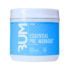 Envase de suplemento dietético Essential Pre-Workout de la marca BUM, sabor frambuesa azul. Contiene 30 porciones y está diseñado para mejorar el rendimiento físico antes del ejercicio. El envase es de color blanco con detalles en azul, destacando el nombre del producto y la marca. Ideal para quienes buscan aumentar su energía y concentración durante los entrenamientos.