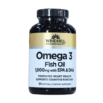 Suplemento de aceite de pescado Omega 3 de Windmill, contiene 1000 mg de EPA y DHA por porción. Este frasco incluye 90 cápsulas blandas y está diseñado para promover la salud cardiovascular y apoyar la función cognitiva. Ideal para quienes buscan mejorar su bienestar general a través de la suplementación de ácidos grasos esenciales.
