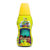 Botella de MultiKidmax, un suplemento vitamínico para niños, diseñado para fortalecer el sistema inmunológico y promover el crecimiento saludable. Su formato líquido y sabor a naranja lo hacen atractivo para los niños. Ideal para complementar la dieta diaria y aportar energía y vitalidad. Contiene nutrientes esenciales que ayudan en el desarrollo físico y mental. Perfecto para padres que buscan una opción nutritiva para sus hijos.