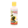 Botella de 250 ml de aceite de girasol orgánico de la marca Organics Plus. Este producto está diseñado para uso ambiental, ideal para la cocina y la preparación de alimentos saludables. El aceite de girasol es conocido por su alto contenido de ácidos grasos insaturados y vitamina E, lo que lo convierte en una opción nutritiva. Su envase práctico facilita el uso y almacenamiento, perfecto para quienes buscan alternativas más saludables en su dieta.