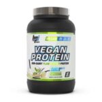 Envase de proteína vegana BPI Sports, diseñado para proporcionar 20 gramos de proteína por porción. Este suplemento está libre de lácteos y está elaborado a base de fuentes vegetales. Ideal para quienes buscan alternativas de proteína en su dieta, el producto destaca por su sabor y calidad nutricional. Contiene 25 porciones y es una opción excelente para deportistas y personas activas que desean aumentar su ingesta de proteínas de manera saludable.